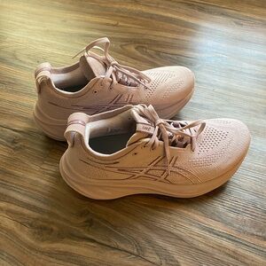 Asics Nimbus 26